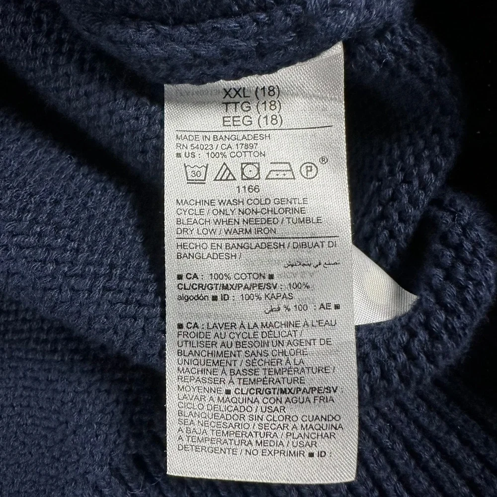 Old Navy festive holiday